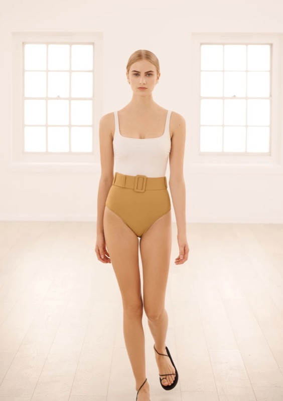 NEUHEITEN Cassandra Bügel Badeanzug Creme/Sand Online