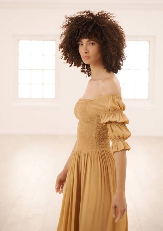 RESORTWEAR Lora Kleid Sand Auslauf