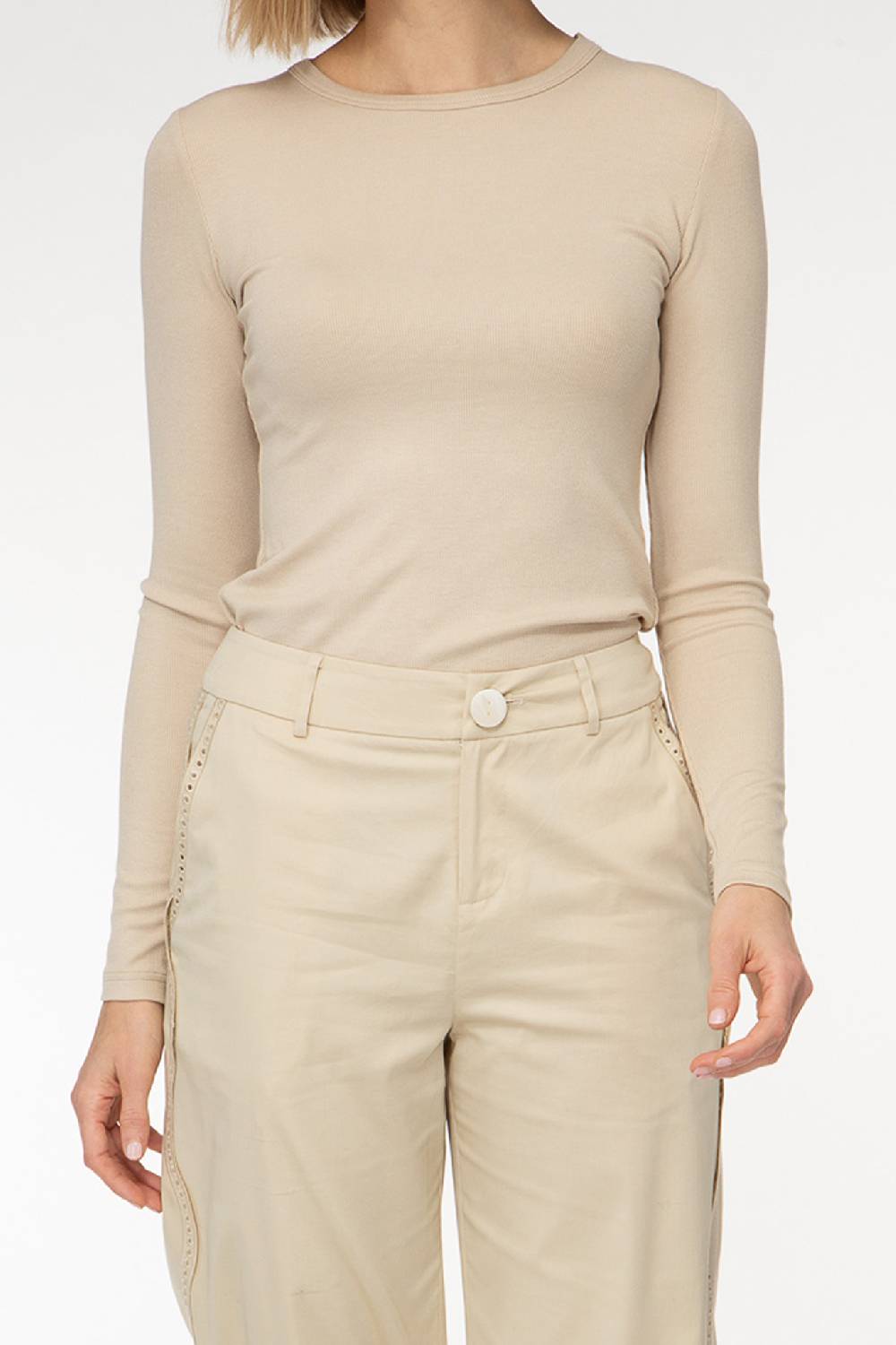 IVI GmbH ESSENTIAL Langarmshirt mit hohem Rundhalsausschnitt taupe im Angebot