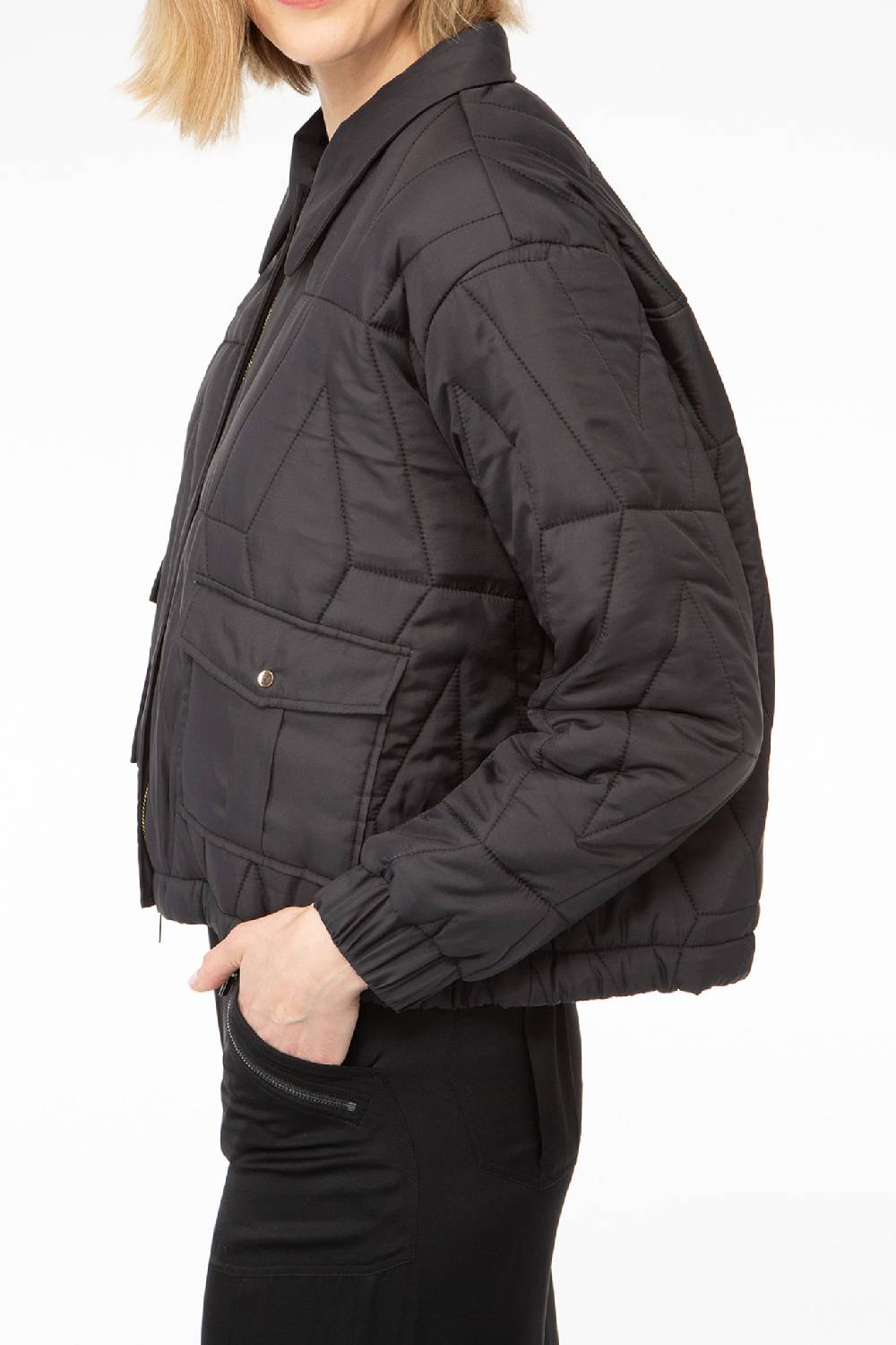 IVI GmbH PUFFER NYLON Jacke mit Signature Steppung schwarz Schlussverkauf