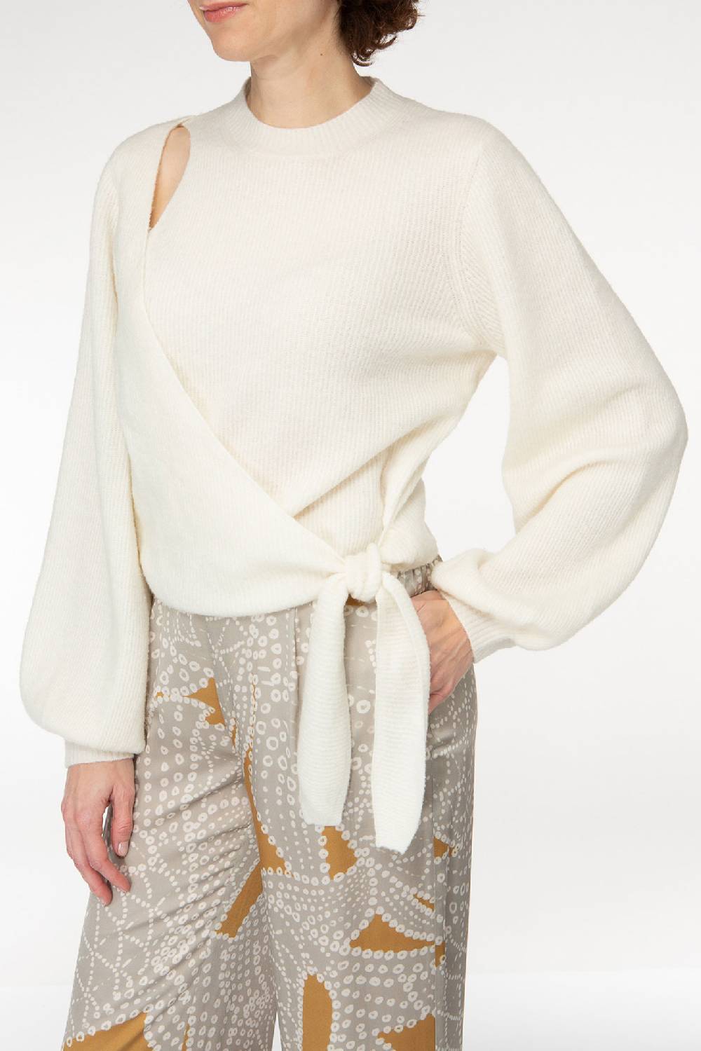 IVI GmbH SOLID KNIT Wickelpullover mit Cut-Out Detail weiß Fabrikverkauf