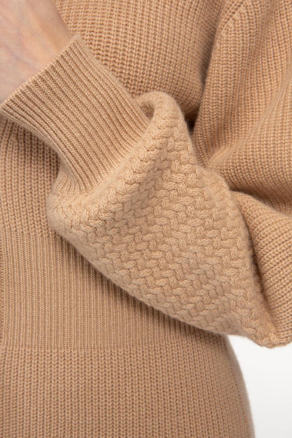 IVI GmbH SOLID KNIT Kleid im Struktur-Mix camel Online
