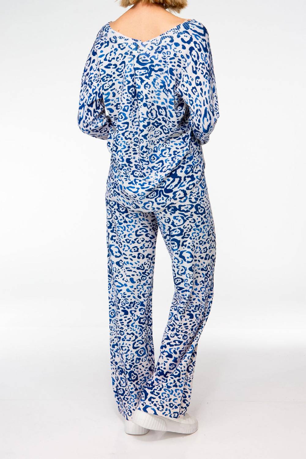 IVI GmbH BLUE LEO Gestrickte Hose Angebote
