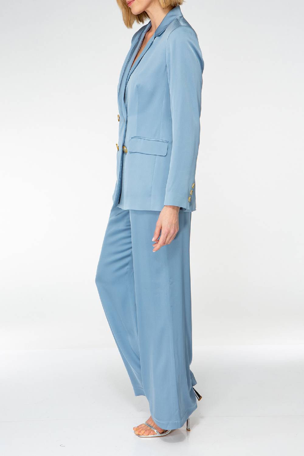 IVI GmbH SOLID SILK Seidenblazer hellblau Online