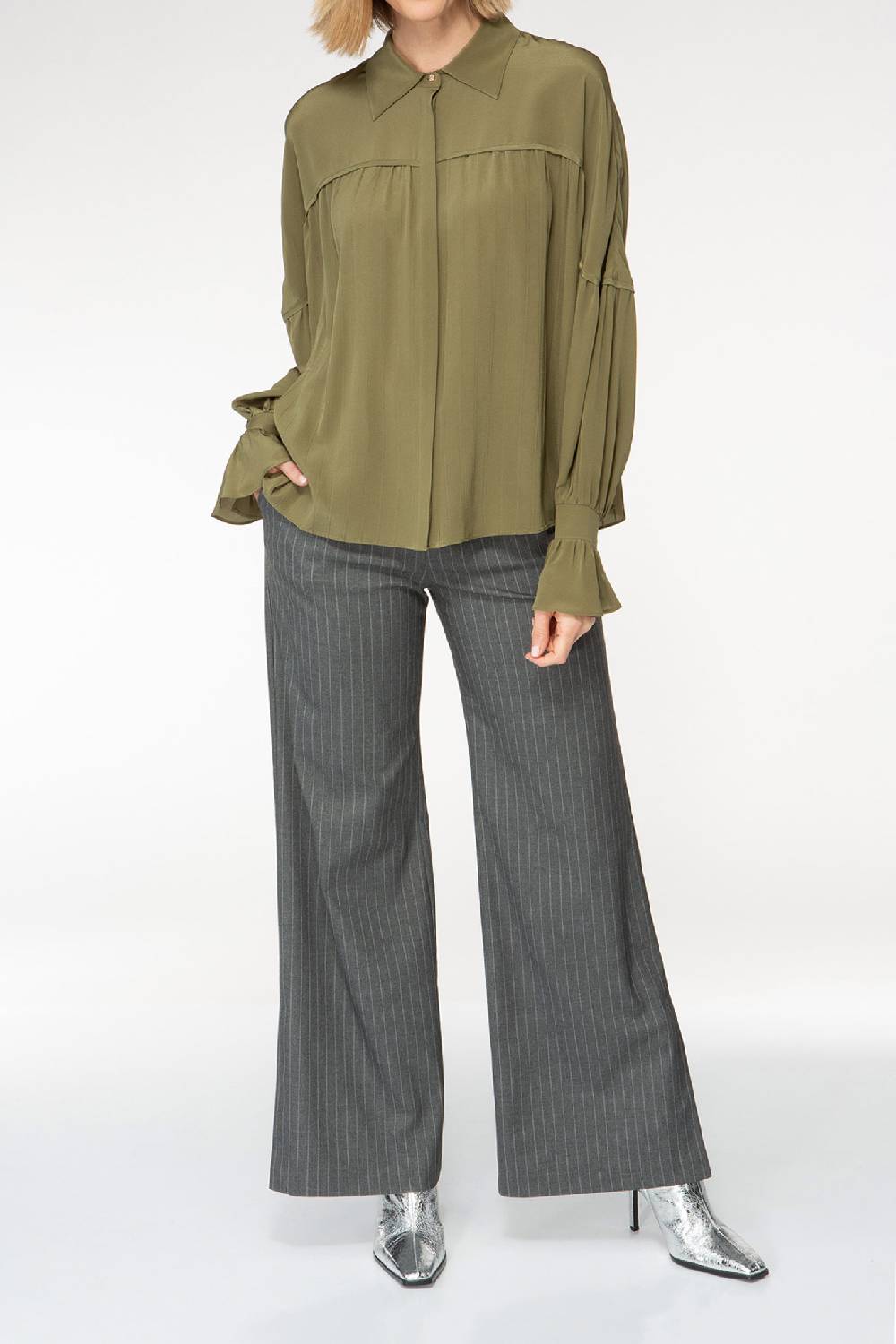 IVI GmbH FANCY Plissé Bluse aus Seiden-Georgette olive Schlussverkauf
