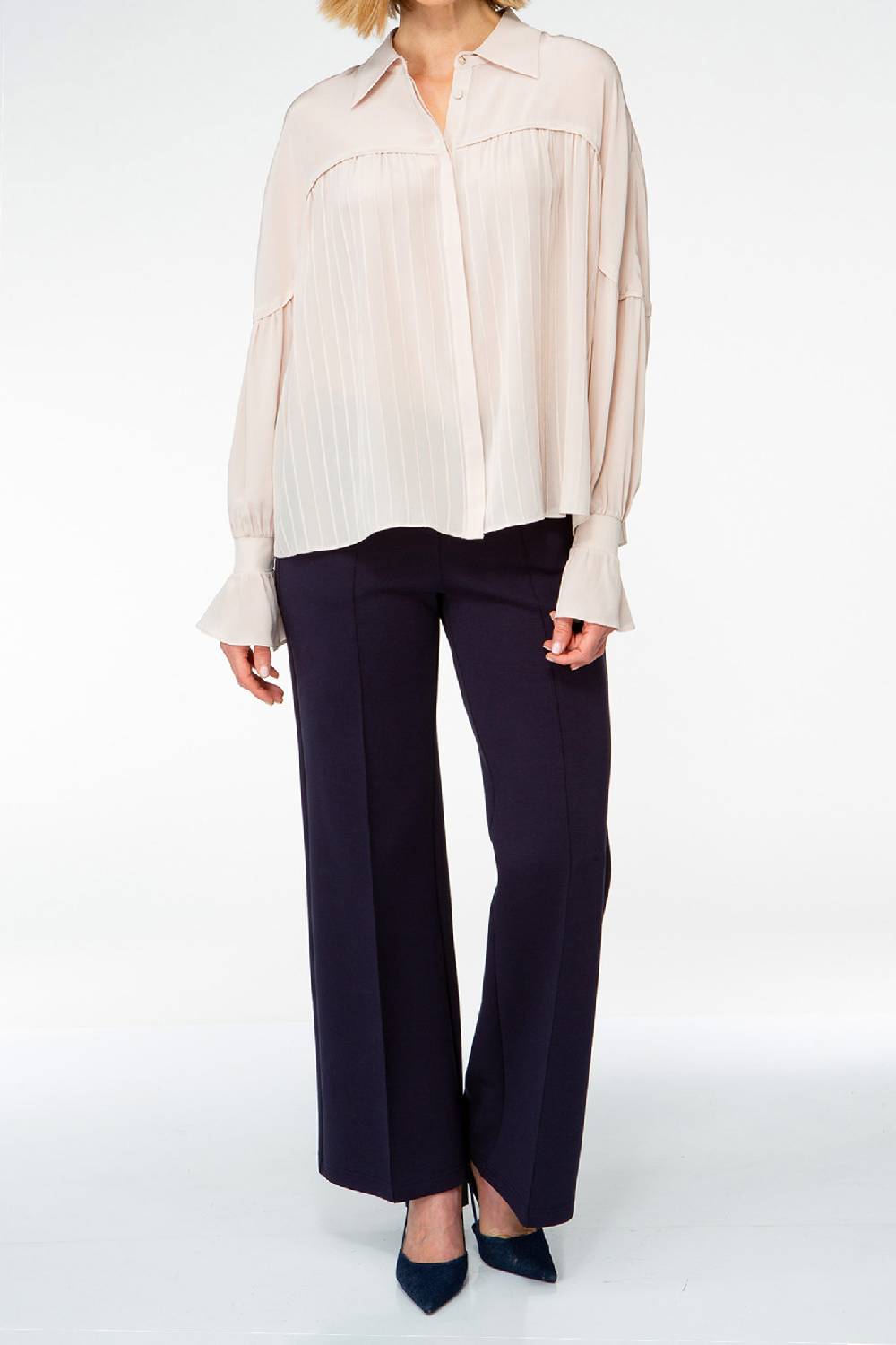 IVI GmbH FANCY Plissé Bluse aus Seiden-Georgette taupe im Angebot