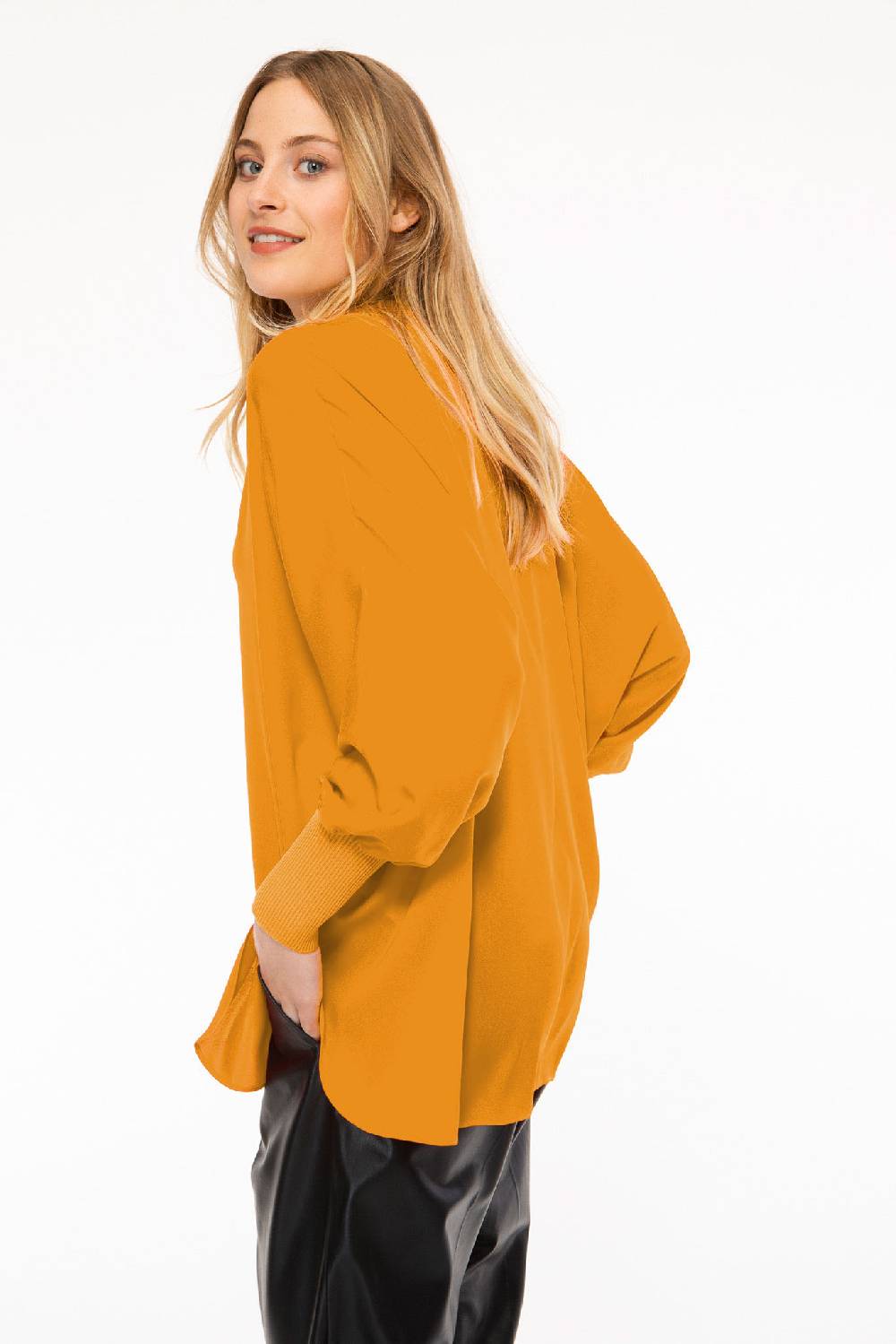 IVI GmbH SOLID SILK Tunika safran Meist gekauft