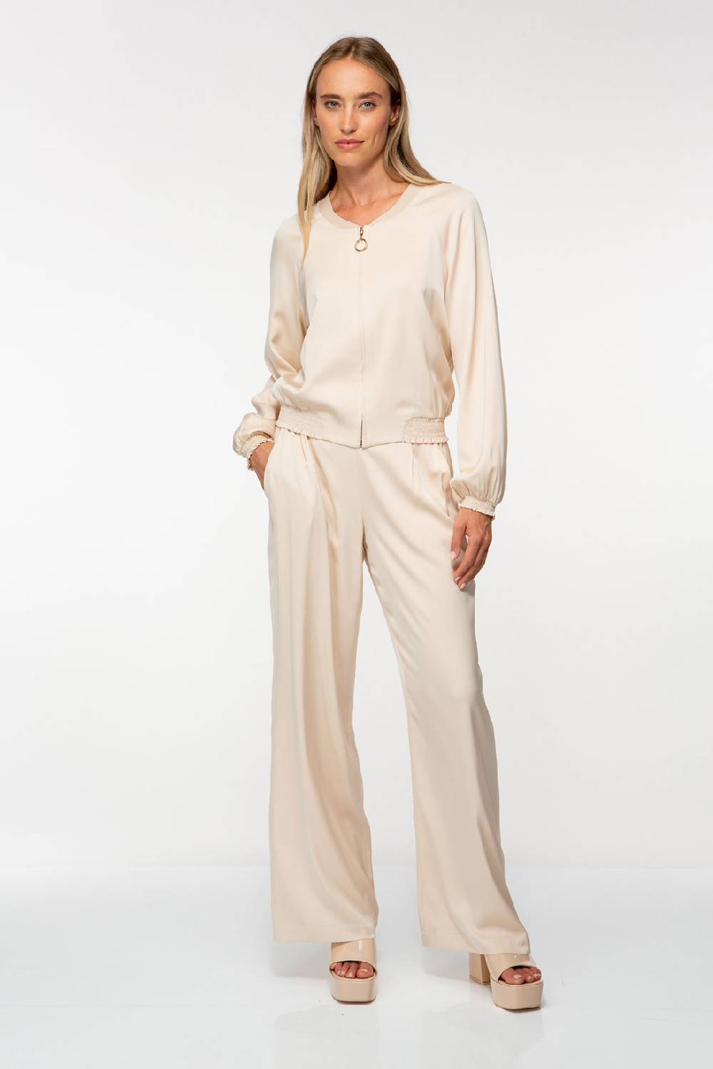 IVI GmbH SOLID SILK Seidenhose mit weitem Bein light sand Blitzverkäufe