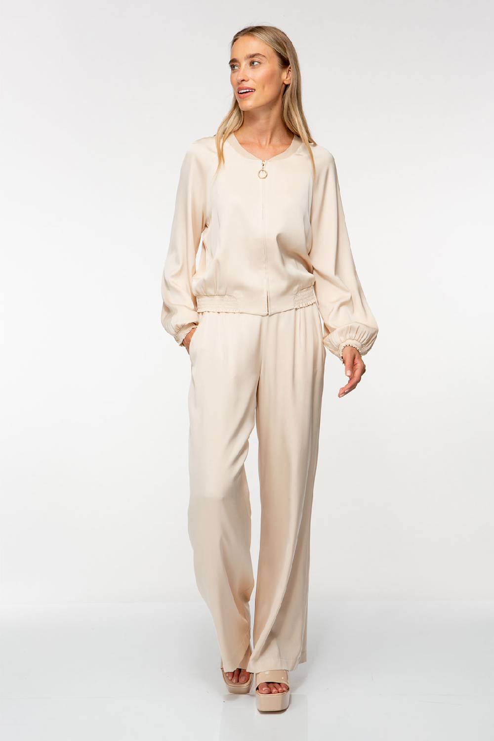 IVI GmbH SOLID SILK Seidenhose mit weitem Bein light sand Blitzverkäufe