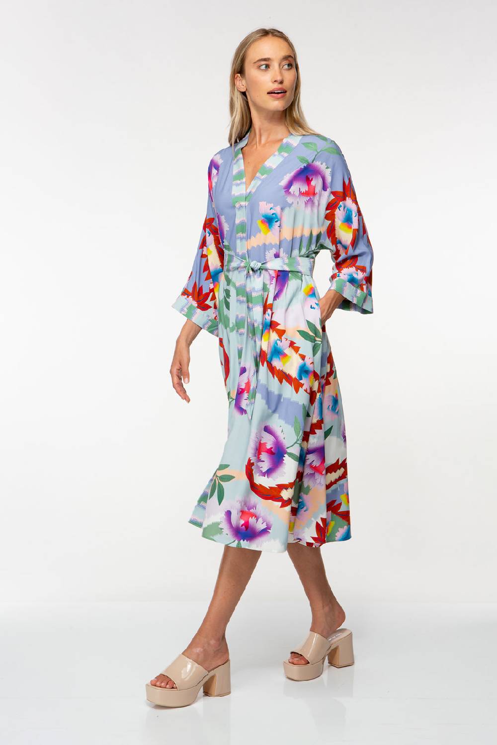 IVI GmbH PIXEL PAISLEY Kaftankleid lavendel Online