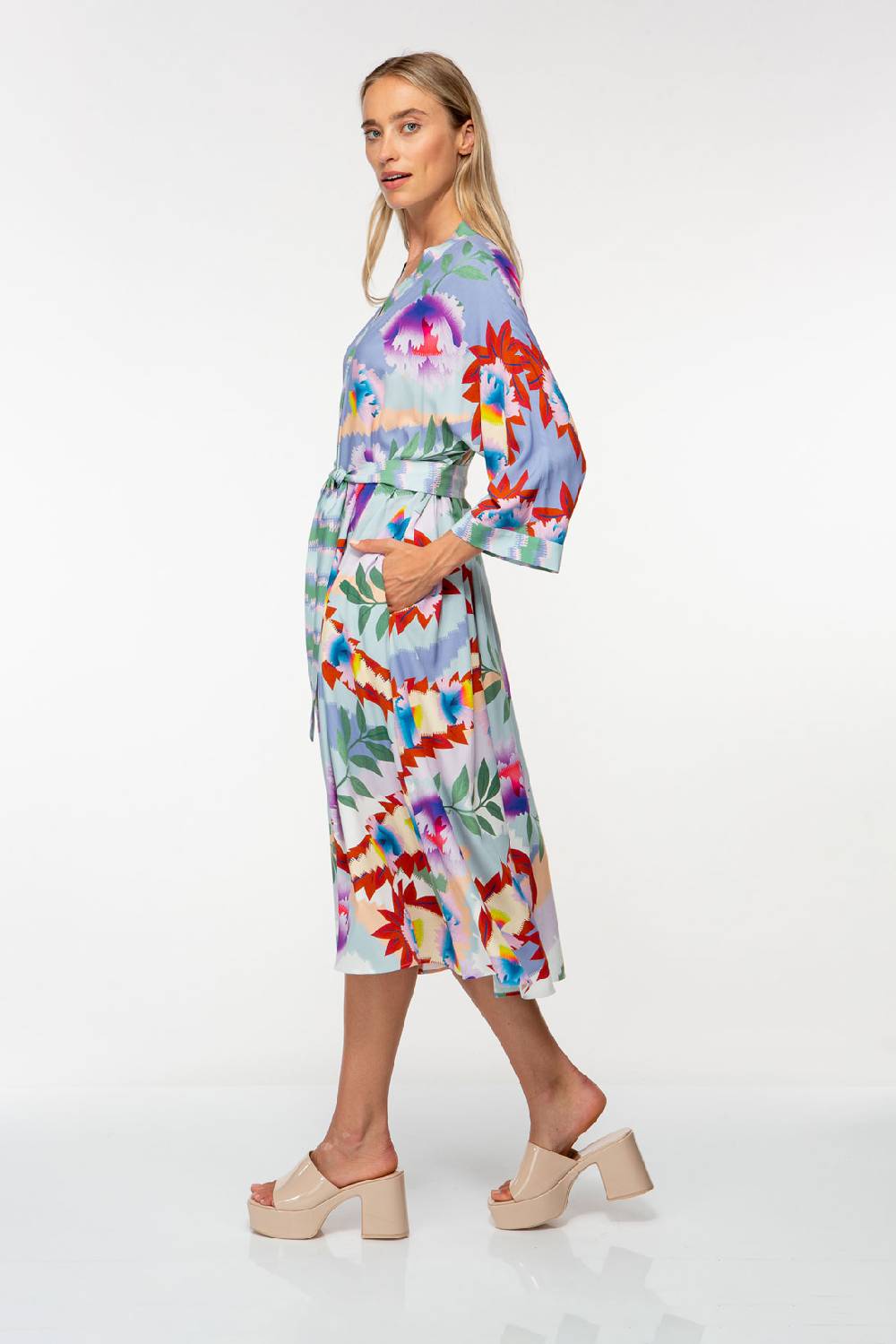 IVI GmbH PIXEL PAISLEY Kaftankleid lavendel Online