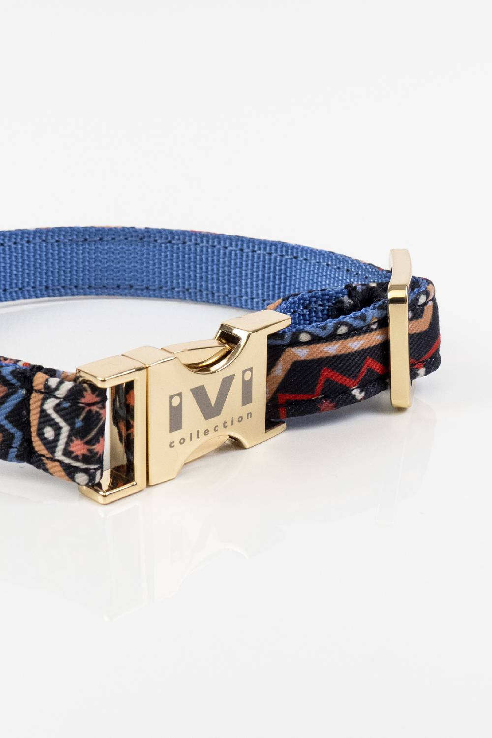 IVI GmbH PATCH Halsband Outlet