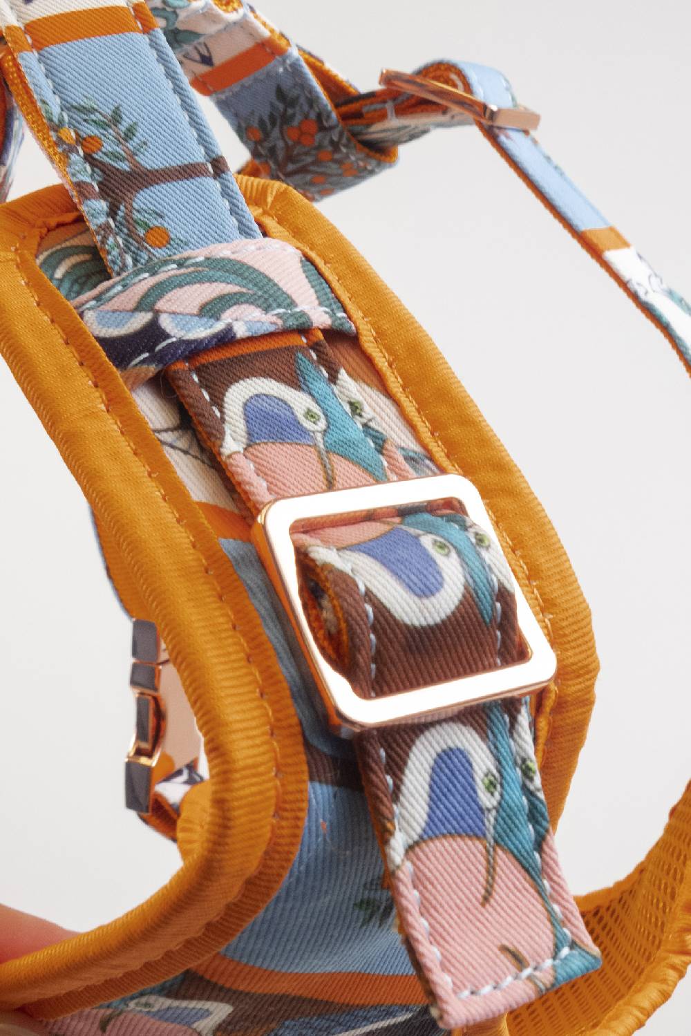 IVI GmbH RETRO TILES Harness Günstiger Verkauf
