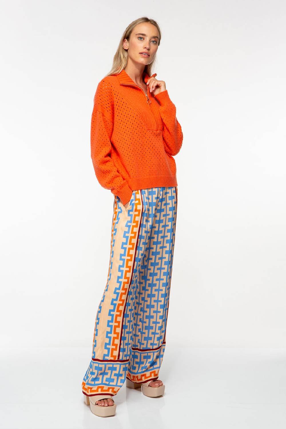 IVI GmbH GEOMETRICAL Seidenhose mit weitem Bein multicolor Outlet