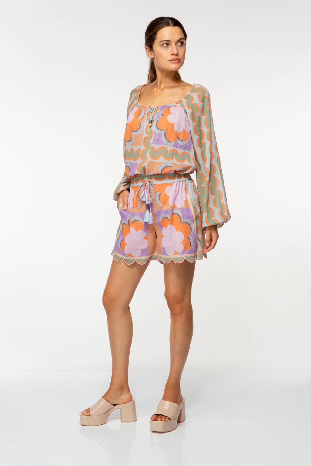 IVI GmbH CHECKED FLOWERS Shorts multicolor Günstiger Verkauf