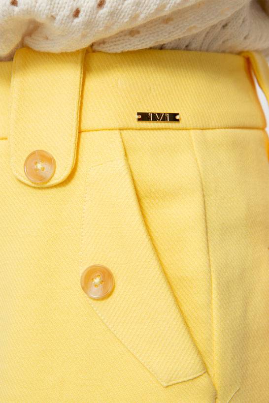 IVI GmbH SOLID JERSEY Shorts pastel sun Online
