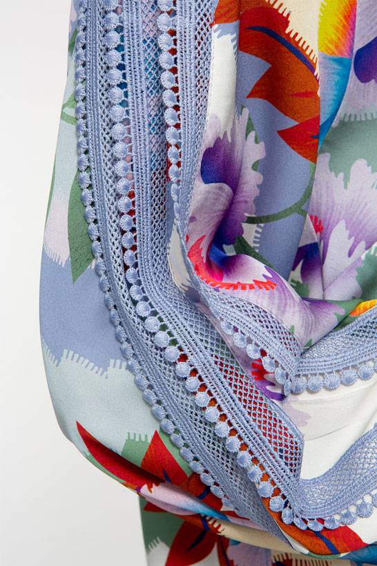IVI GmbH PIXEL PAISLEY Seidenbluse lavendel Online