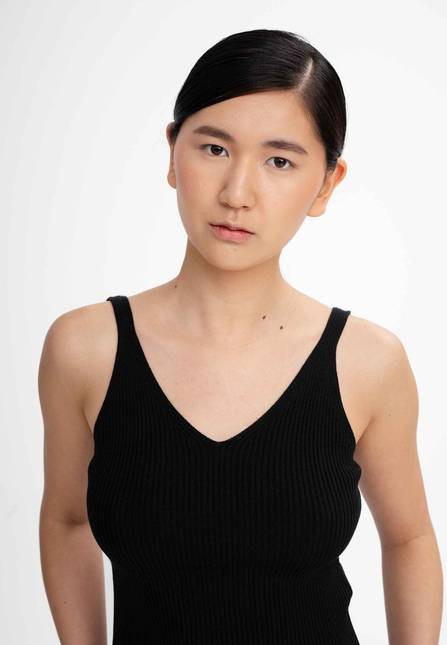 Melawear V-Neck Strick Top RHADA Angebote
