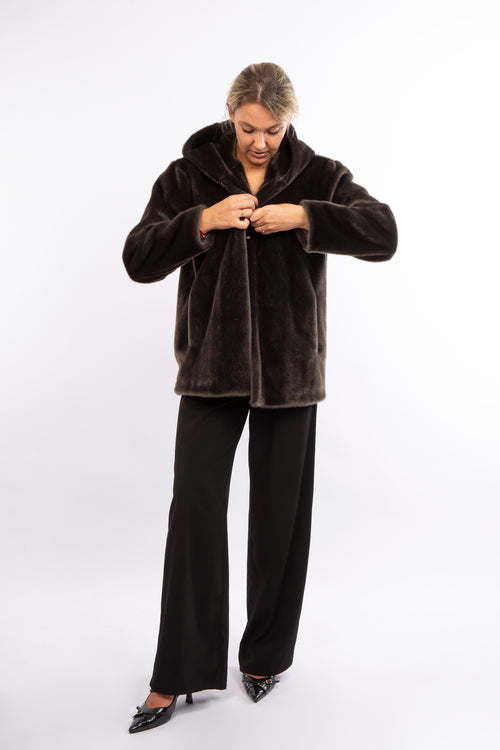 Petite M. Kunstfell Jacke in Dunkel-Oliv Angebote