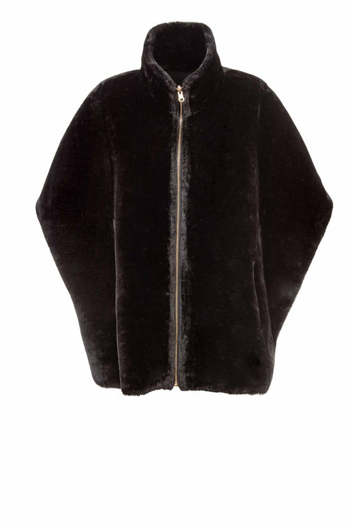Petite M. Cape zum Wenden in Lammfell Imitat Schwarz Angebote
