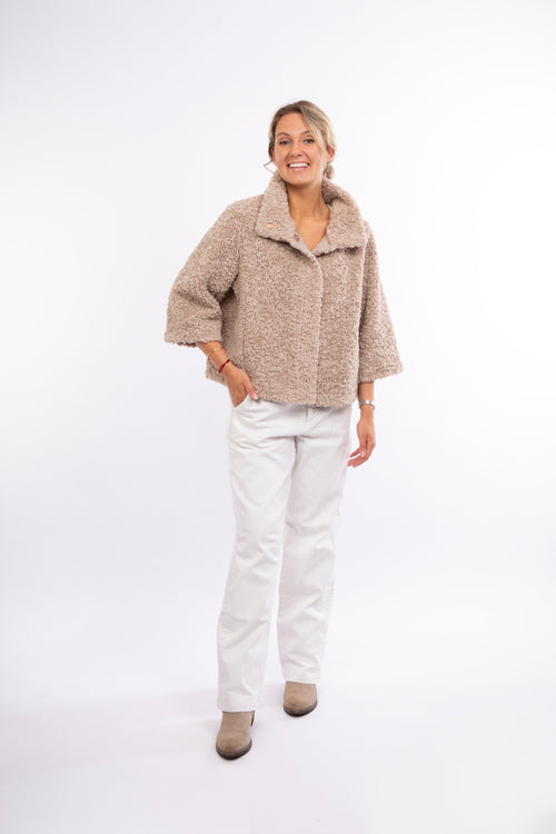 Petite M. Teddyfell Kurze Jacke in Beige Schlussverkauf