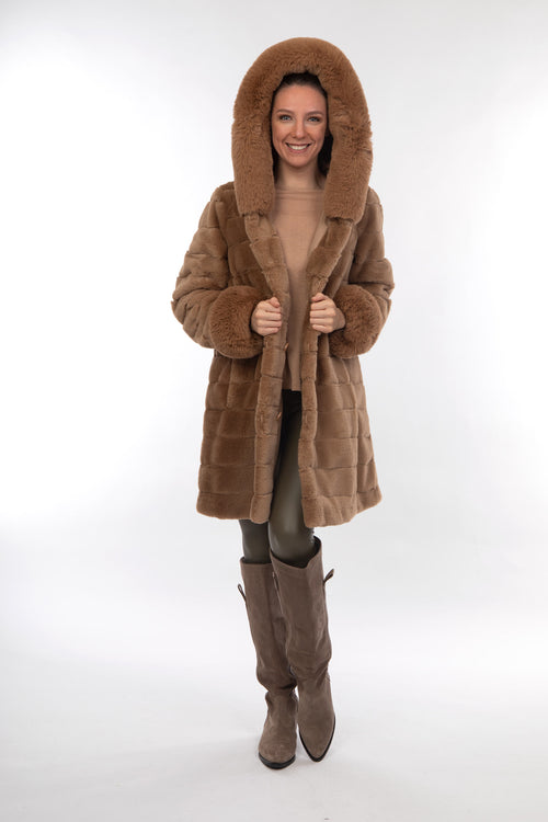 Petite M. Wendemantel mit Kapuze in Kunstfell und Microfaser, Farbe Camel Günstiger Verkauf