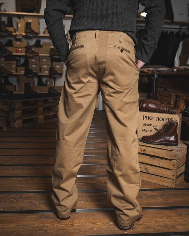 Pike Brothers 1940 Service Chino Leesville sand Auslauf