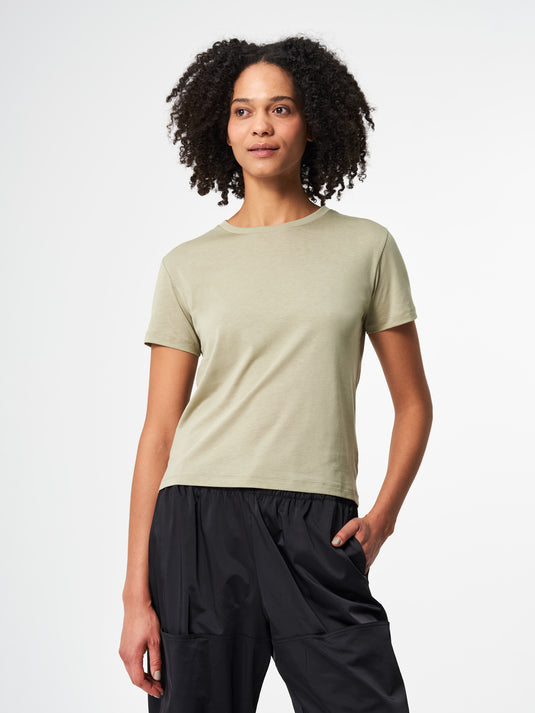 Pinqponq T-Shirt TENCEL™ - Wooden Olive (Female) im Angebot