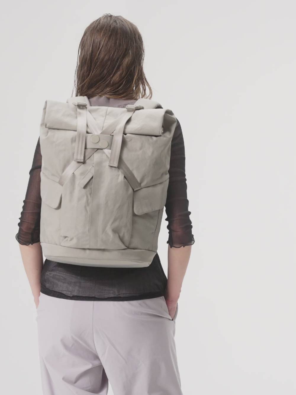 Pinqponq Kross - Crinkle Taupe Blitzverkäufe