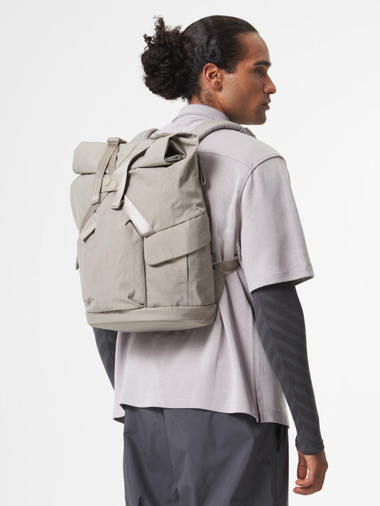 Pinqponq Kross - Crinkle Taupe Blitzverkäufe