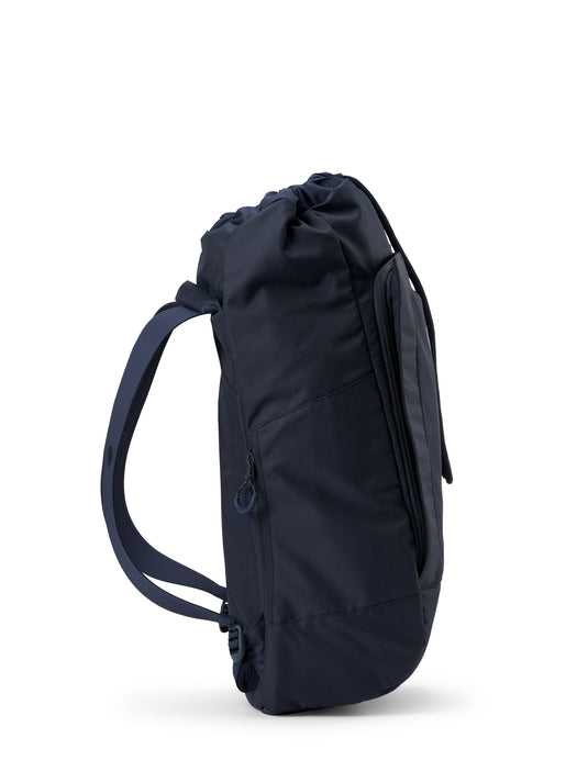 Pinqponq Kalm - Fjord Navy 50% Rabatt für begrenzte Zeit