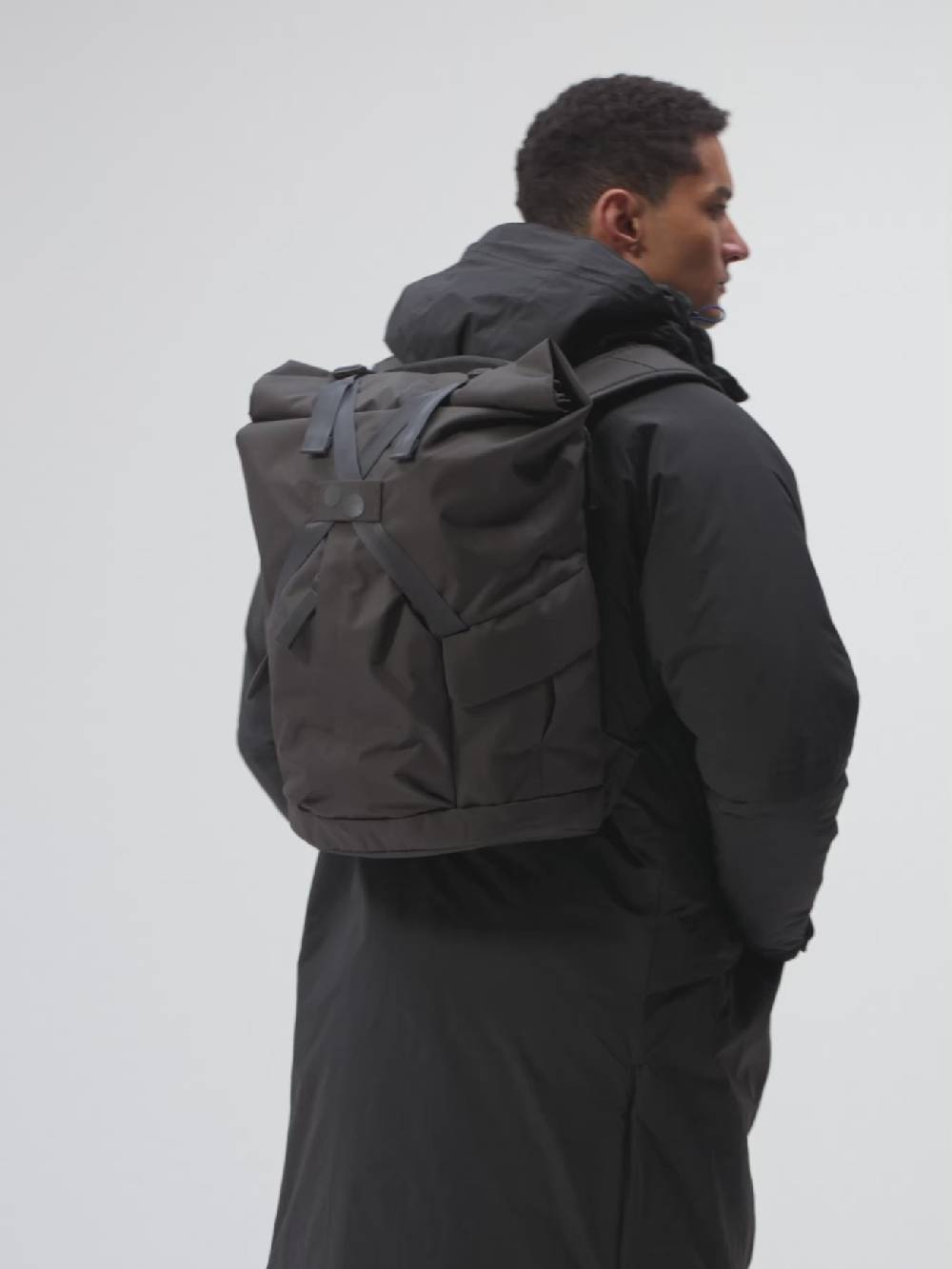 Pinqponq Kross - Deep Anthra im Angebot