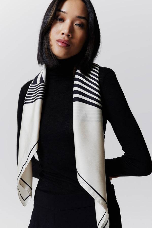 Prinz Berlin Seidentuch Swirl 90 Off-White Auslauf