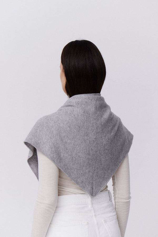 Prinz Berlin Kaschmir Triangle Fine Knit Hellgrau Fabrikverkauf