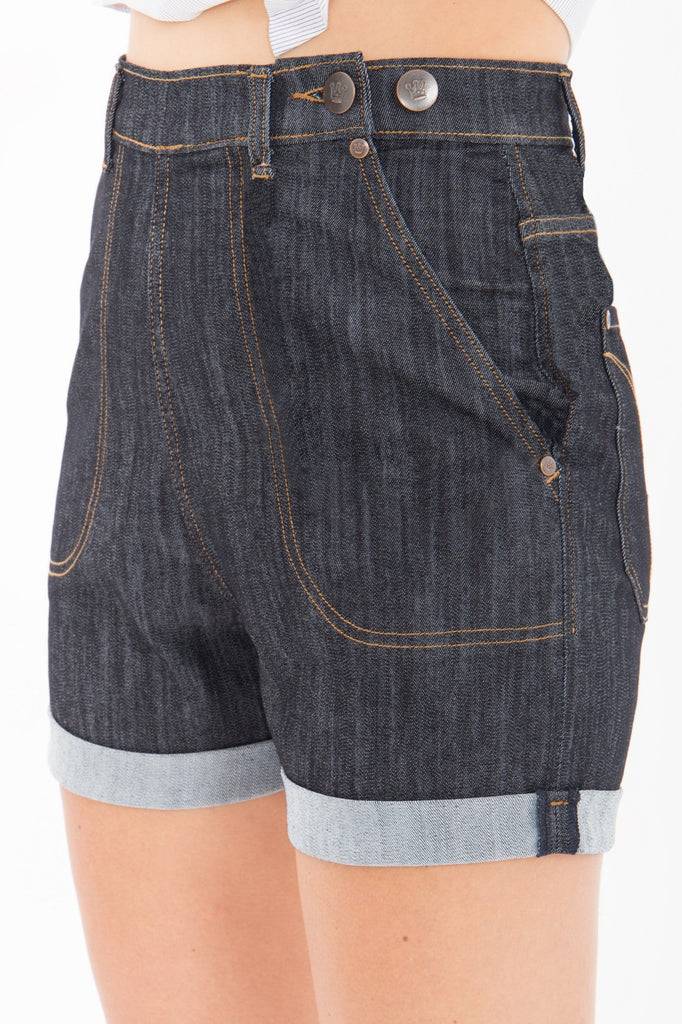 Queen Kerosin High Waist Jeans Shorts mit seitlichem Reißverschluss Schlussverkauf