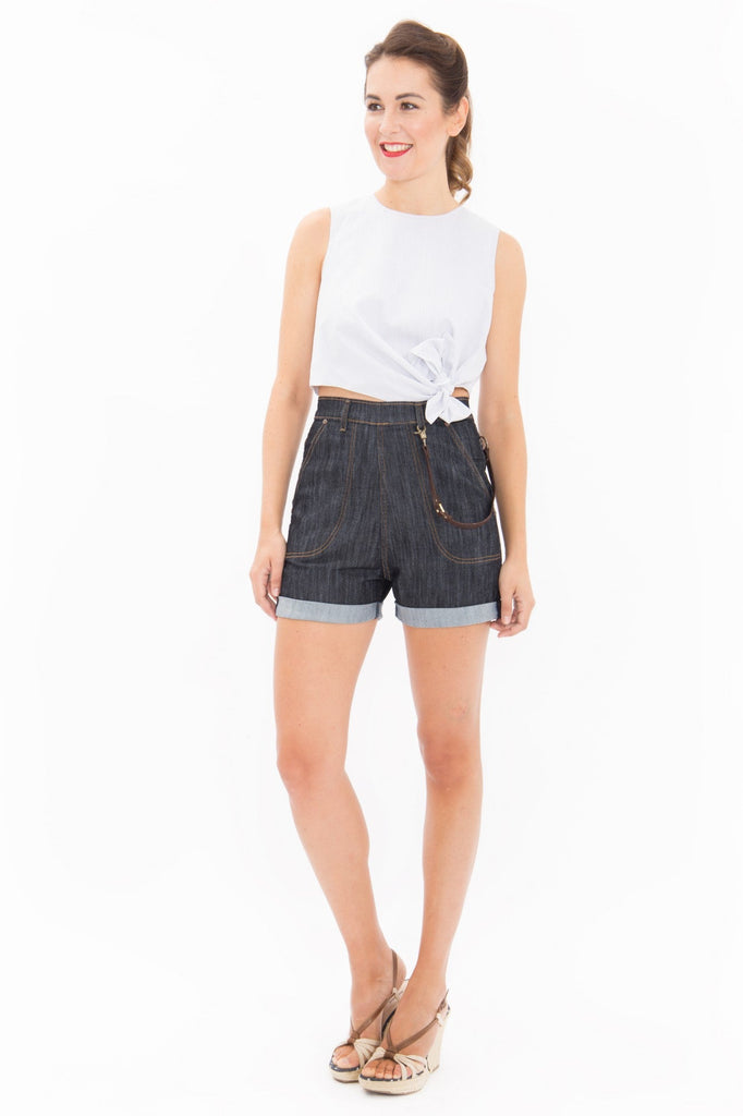 Queen Kerosin High Waist Jeans Shorts mit seitlichem Reißverschluss Schlussverkauf