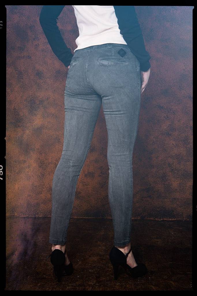 Queen Kerosin Workwear Jeanshose mit Oilwash Effekt Bis zu 60% Rabatt