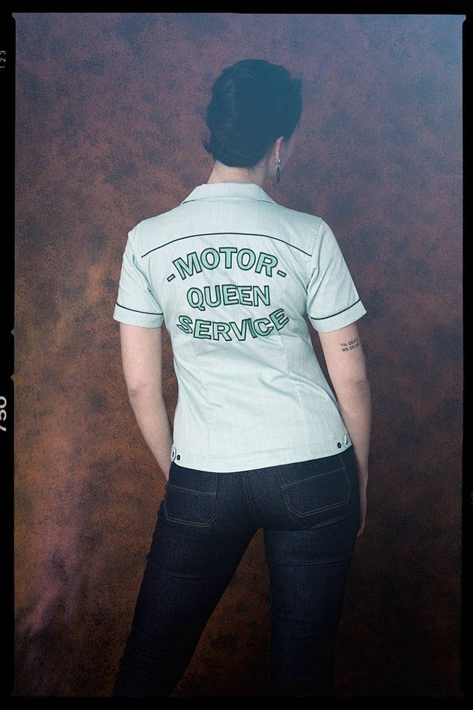 Queen Kerosin Kurzarm Reverskragen Bluse im Racing Design «Motor Queen» Sonderangebot der Fabrik