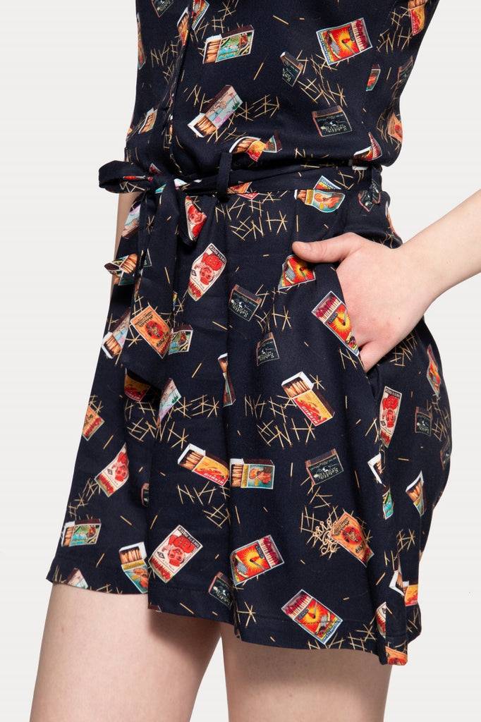 Queen Kerosin 50s Style Jumpsuit im Angebot