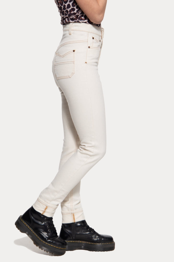 Queen Kerosin High Waist Slim Fit Jeans «Betty» Weihnachtsangebot