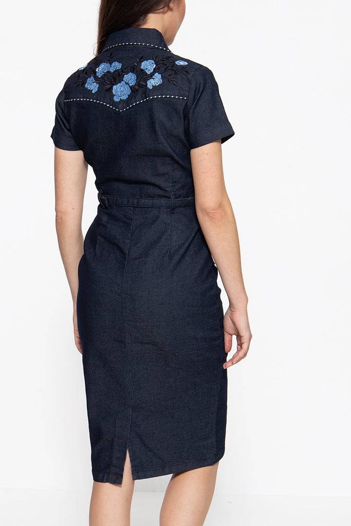 Queen Kerosin Jeanskleid im Westernchic Kauf eins, bekomm eins gratis