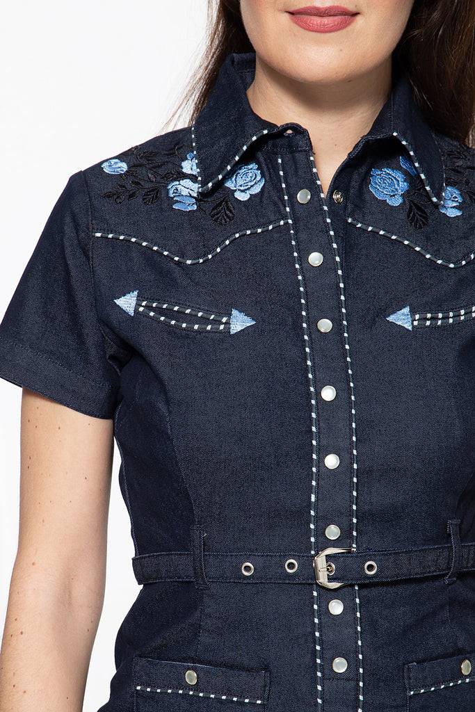 Queen Kerosin Jeanskleid im Westernchic Kauf eins, bekomm eins gratis