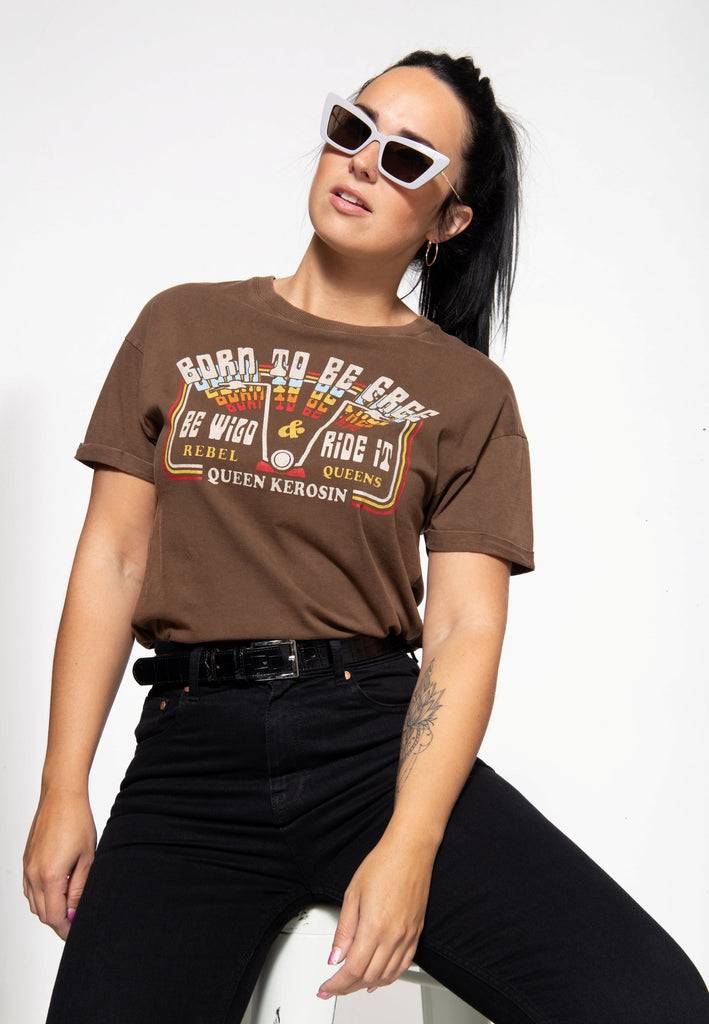 Queen Kerosin Acidwash T-Shirt «Free Born» Blitzverkäufe