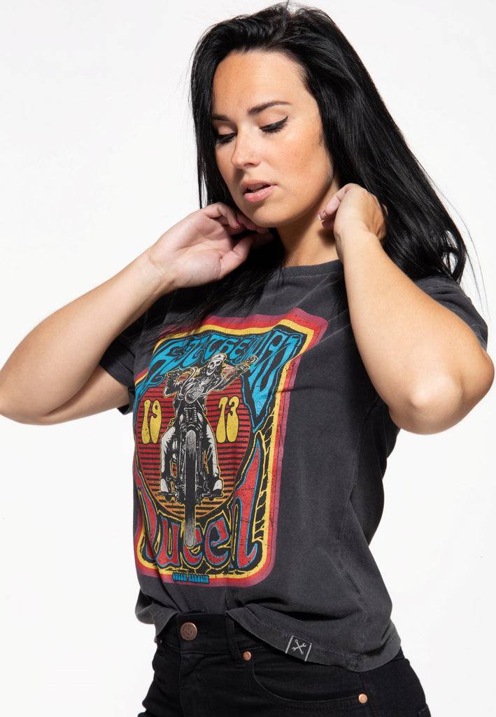 Queen Kerosin Acid Wash T-Shirt «Hit the Road Queen» Kostenloser Versand