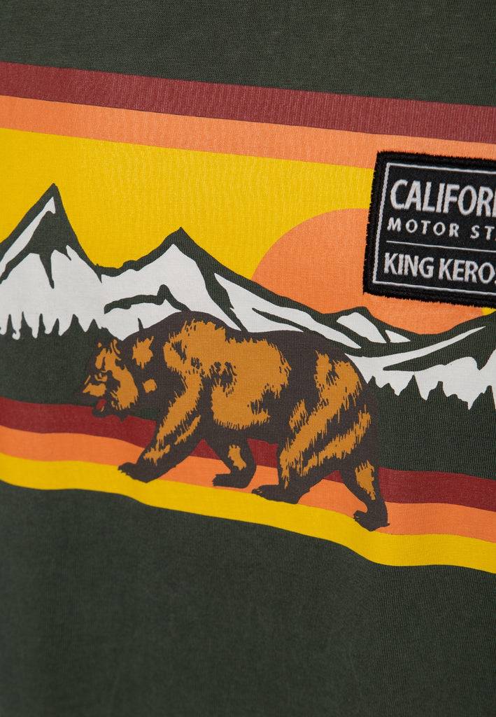 Queen Kerosin Acidwash T-Shirt «CA Bear» Muttertagsangebot