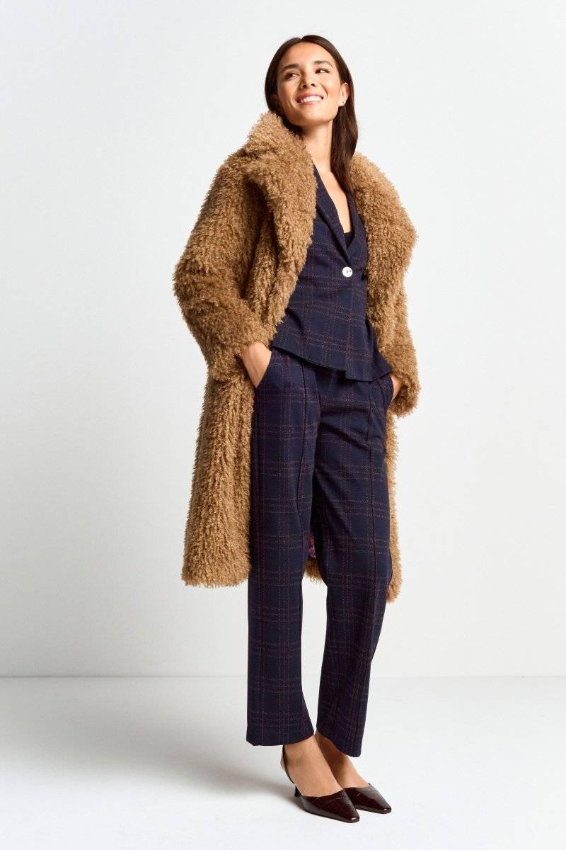 Eich & Royal Oversized-Mantel aus Kustfell Verkauf