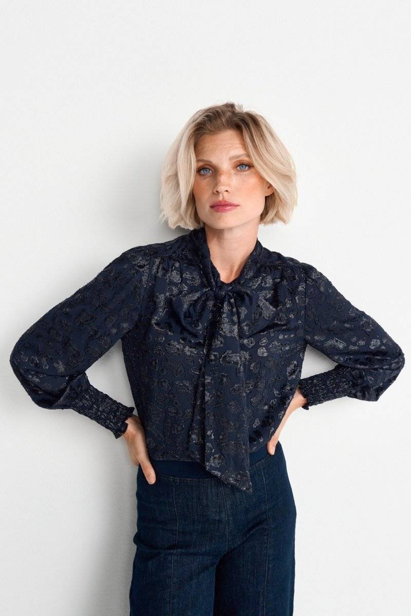 Eich & Royal Bluse mit Schleifenkragen