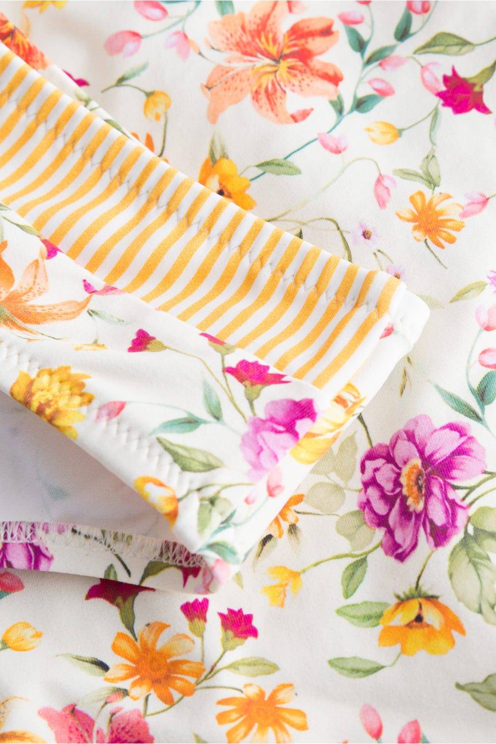 Rösch Bikini im Blumen-Druck Sommerblüten Retro verspielt Lycra Blitzverkäufe