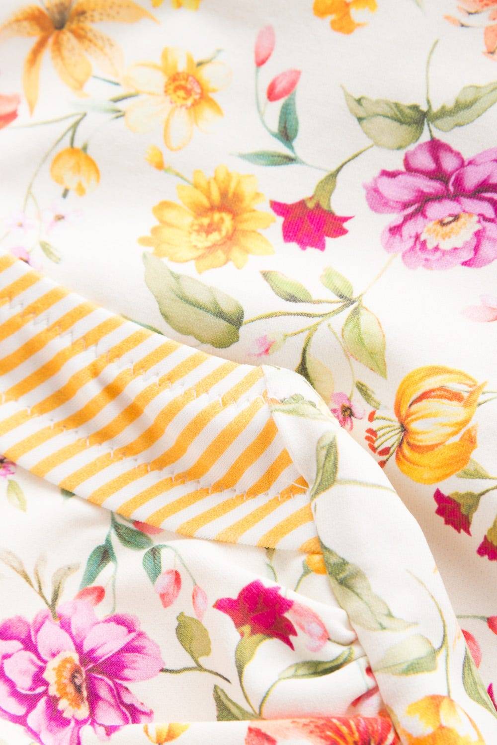 Rösch Badeanzug im Blumen-Druck Sommerblüten Retro verspielt Lycra Online
