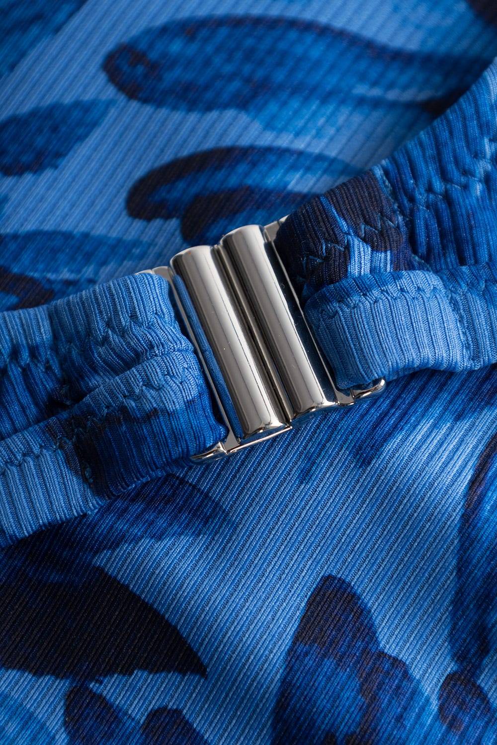 Rösch Bikini Oberteil im blauen Blüten-Druck Wickeloptik recyceltes Polyester/Elasthan Blitzverkäufe